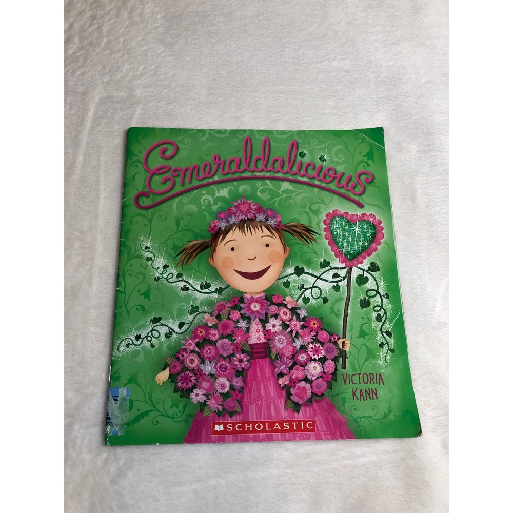 Pinkalicious Scholastic Emeraldalicious Childrens Book Victoria Kann Paperback
